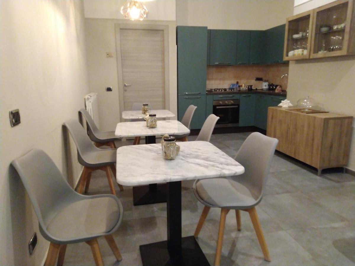 Donna Lena Relais Napoli Bed & Breakfast Luaran gambar